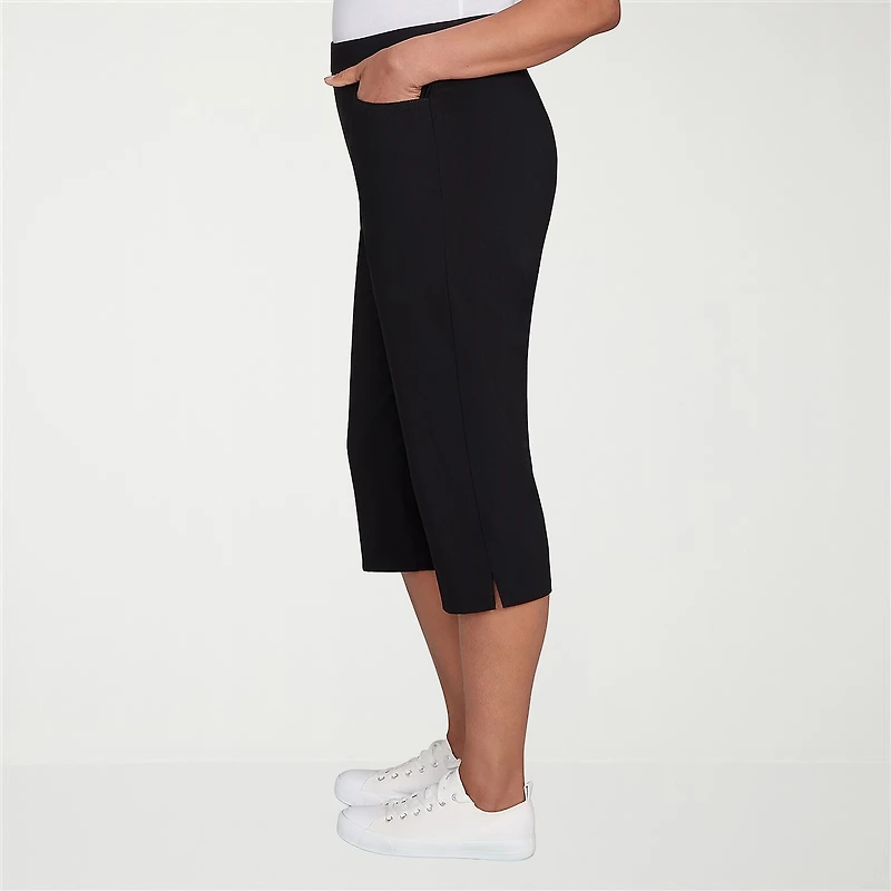 Alfred Dunner Classics Womens Stretch Fabric Straight Mid Rise Capri Pant
