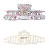 Bijoux Bar Floral Hair Clip