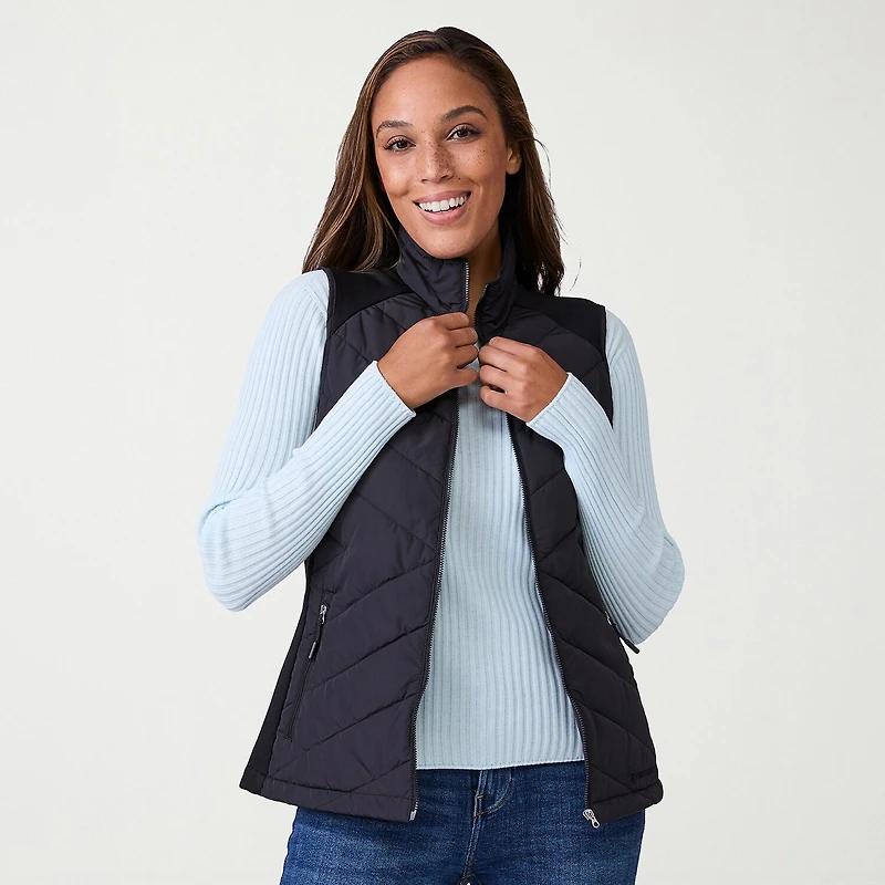 Free Country Lightweight Quilted Vest