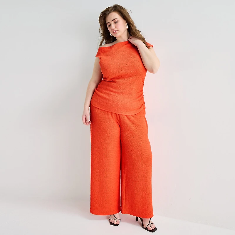 Bold Elements Womens Plus Asymmetrical Neck Short Sleeve Blouse