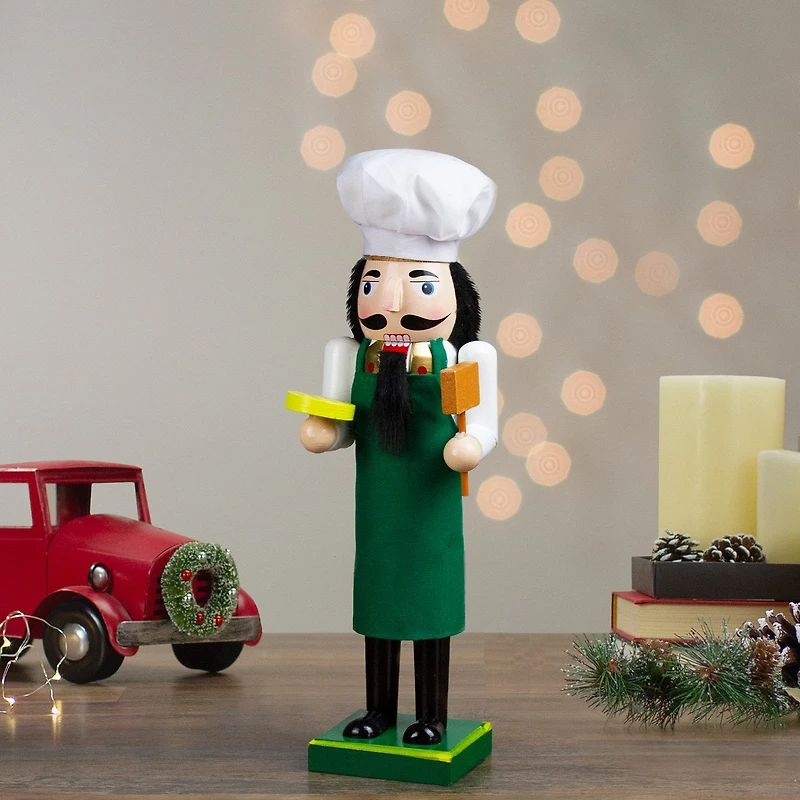 Northlight 14in Green And White Wooden Pizza Maker Christmas Nutcracker