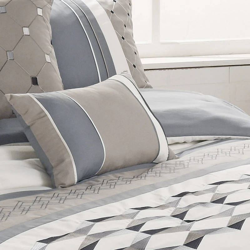 Riverbrook Home Beren 7-pc. Midweight Embroidered Comforter Set