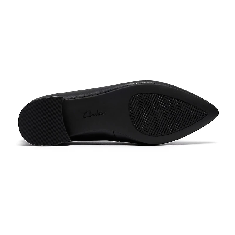 Clarks Natalyn Womens Pointed Closed Toe Ballet Flats