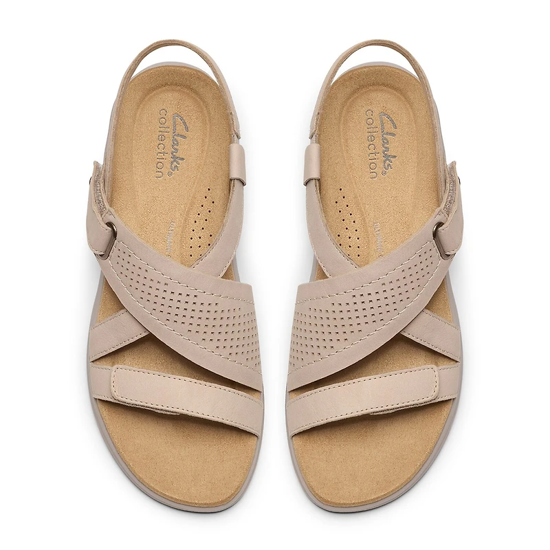Clarks Womens Maelynn Gem Adjustable Strap Flat Sandals