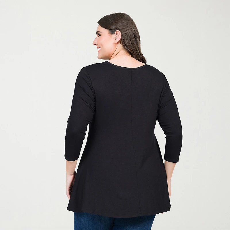 24seven Comfort Apparel Plus Womens V Neck 3/4 Sleeve Tunic Top