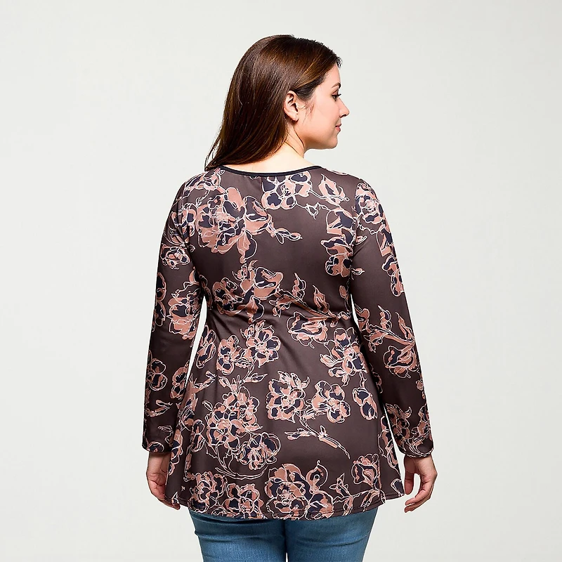 24seven Comfort Apparel Plus Womens Scoop Neck Long Sleeve Tunic Top