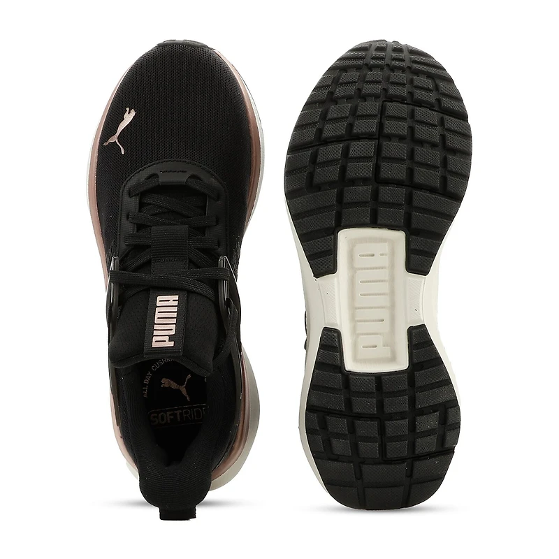 PUMA Outpace Womens Running Shoes
