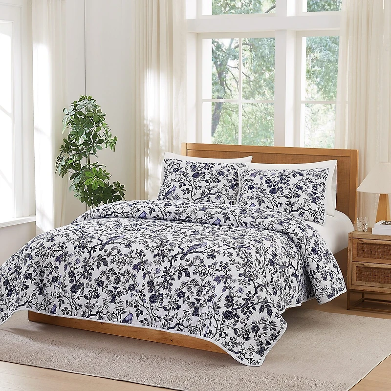 Brooklyn Loom Ava Floral Easy Care Quilt Set