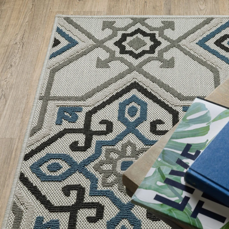 Covington Home Trieste Star Medallion Indoor Outdoor Rectangular Area Rug