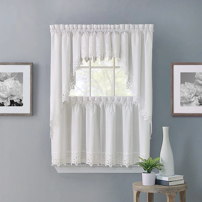 Regal Home Battenburg 2-pc. Rod Pocket Window Tier