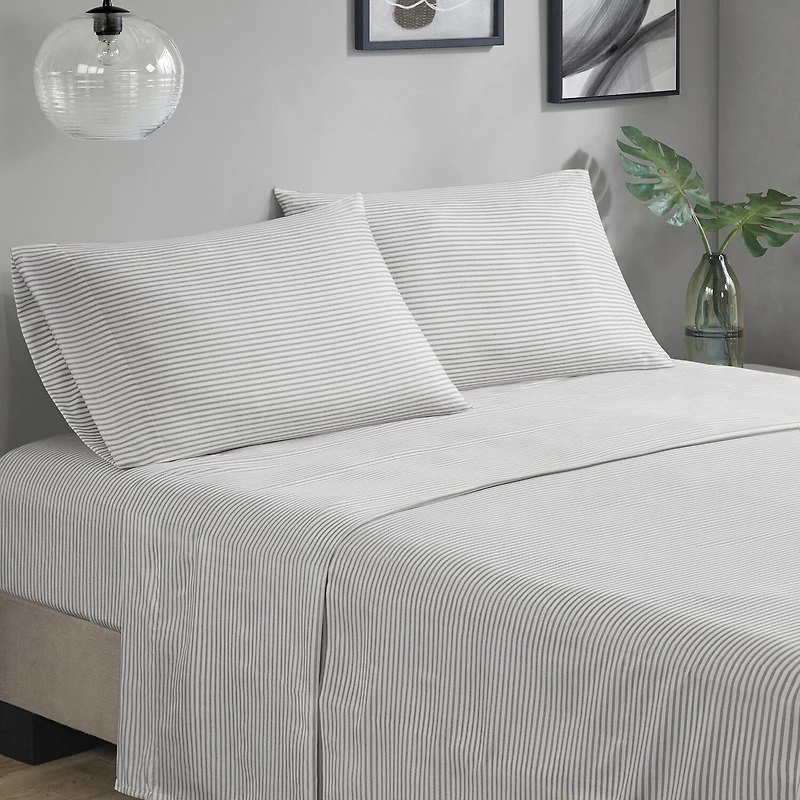 Madison Park Essentials Deacon Modern Stripe Comforter Set with Sheets