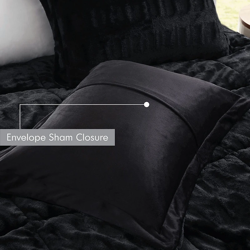 Madison Park Margot Faux Fur Lightweight Comforter Set