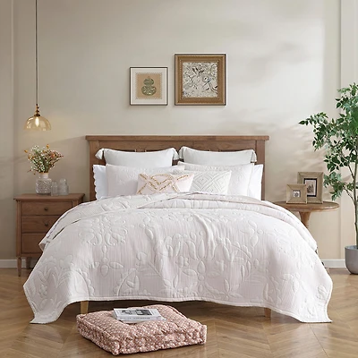 Peri Home Medallion Floral 3-pc. Easy Care Quilt Set