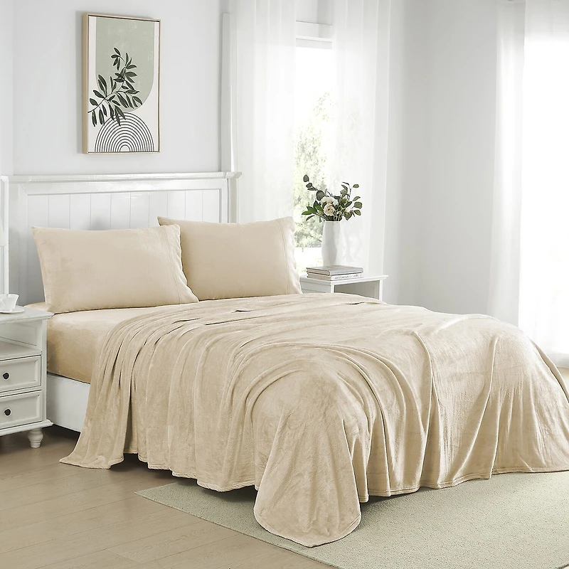 Sweet Home Collection Ultra Soft Microplush Solid Fleece Deep Pocket Sheet Set