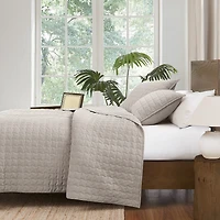 Brooklyn Loom Matte Cotton Velvet Wavy Stitch Easy Care Quilt Set