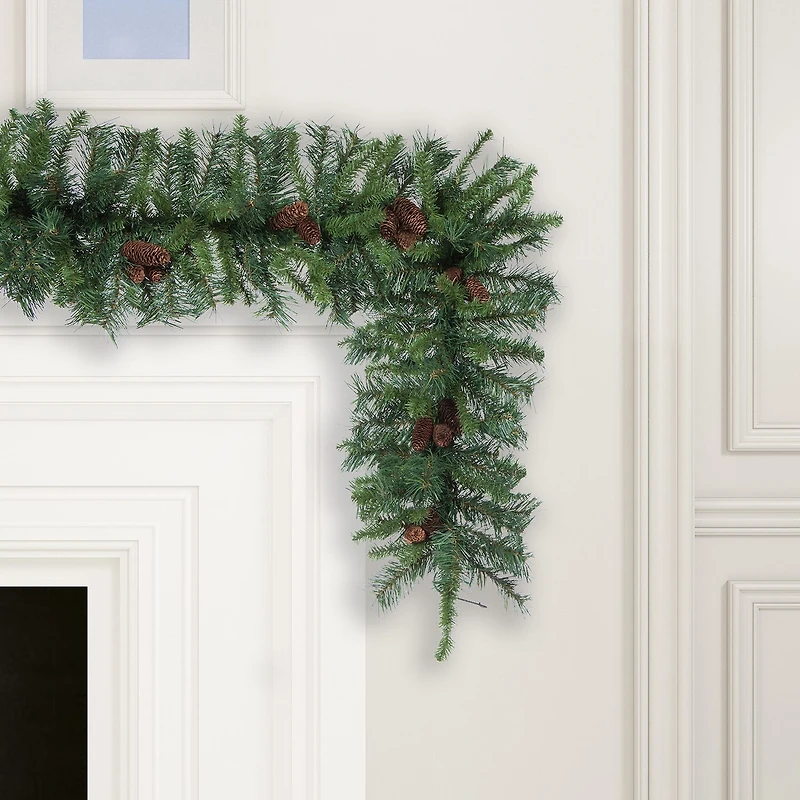 Vickerman 9' Cheyenne Christmas Garland Unlit