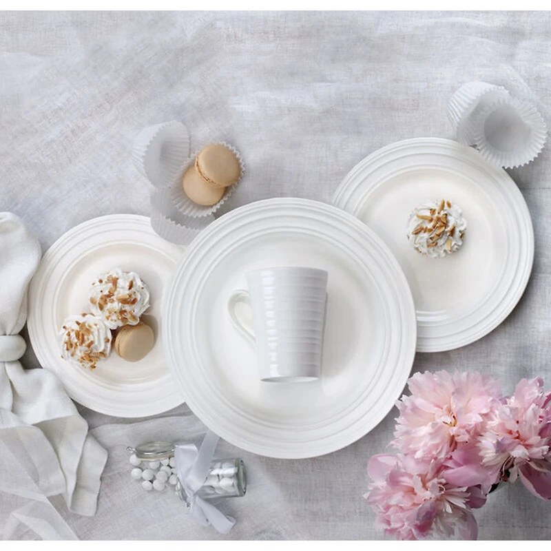 Mikasa® Ciara 16-pc. Bone China Dinnerware Set