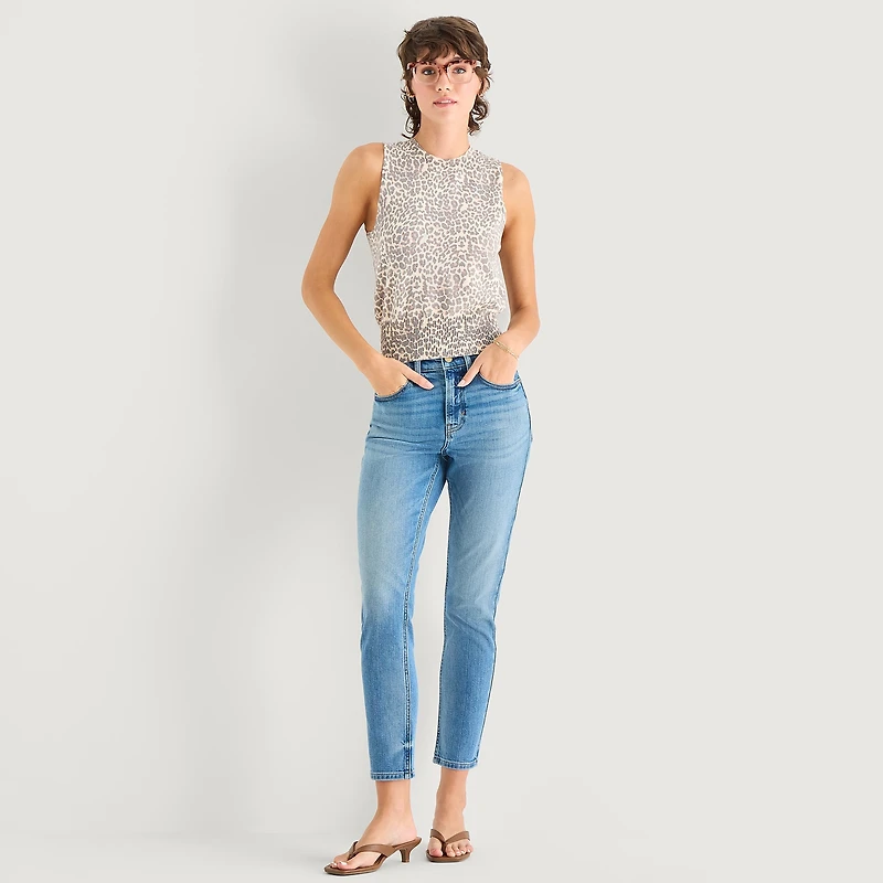 a.n.a Womens Crew Neck Sleeveless Pullover Sweater