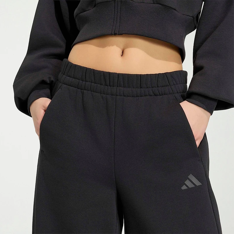 adidas Womens Mid Rise Regular Fit Fleece Sweatpant
