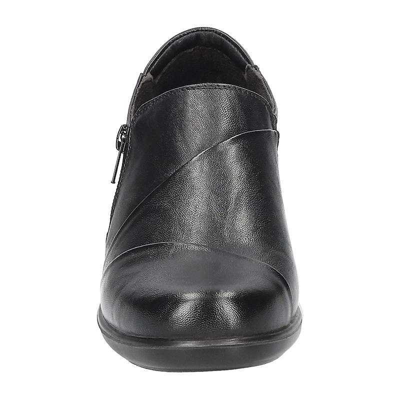 Easy Street Rey Womens Round Closed Toe Clogs