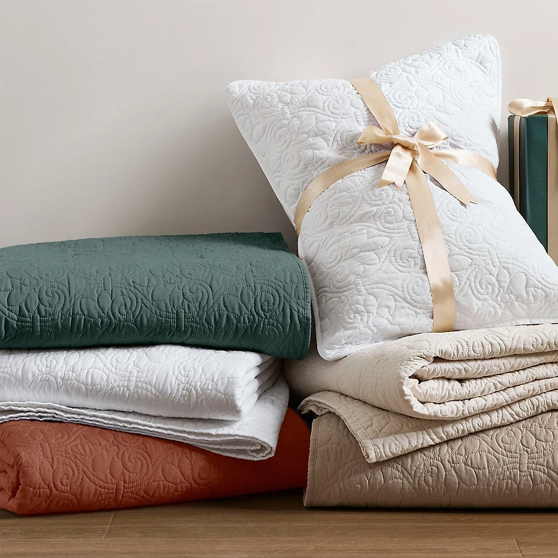 Madison Park Mansfield Antimicrobial Treated Reversible Quilt Set