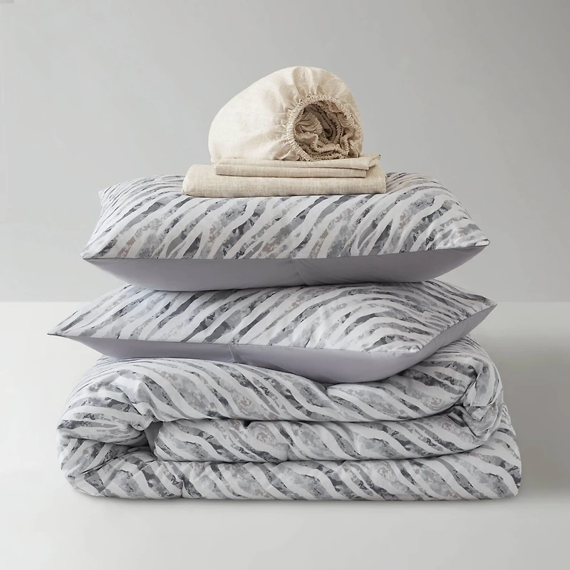 Madison Park Essentials Harlow Abstract Stripe Print With Sheet Set Comforter