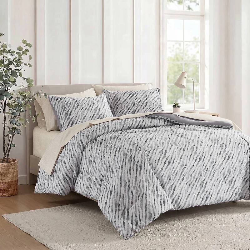 Madison Park Essentials Harlow Abstract Stripe Print With Sheet Set Comforter