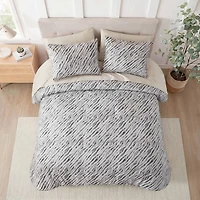 Madison Park Essentials Harlow Abstract Stripe Print With Sheet Set Comforter
