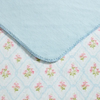 Laura Ashley Pinford Trellis Washable Throw