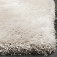 Safavieh Luxe Shag Collection Marjory Solid Area Rug