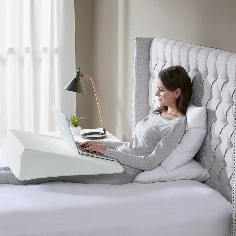 Sleep Philosophy Wedge Memory Foam Pillow