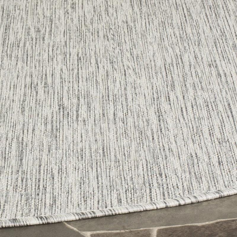 Safavieh Courtyard Collection Dallas Stripe Indoor/Outdoor Round Area Rug