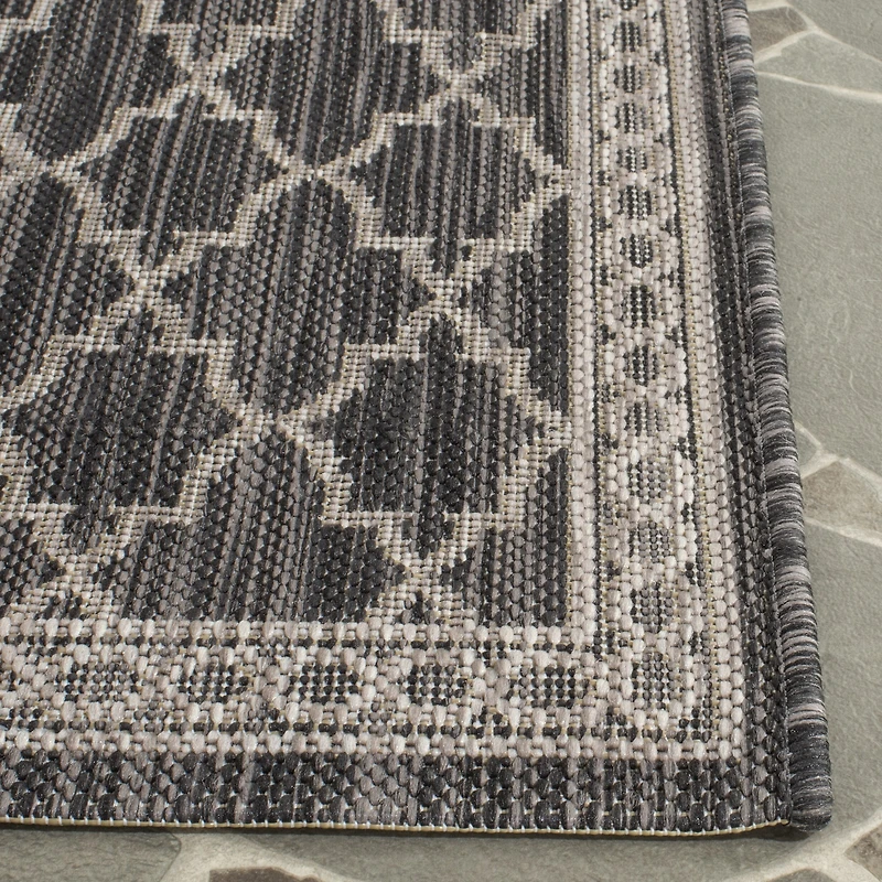 Safavieh Courtyard Collection Keeley Geometric Indoor/Outdoor Runner Rug