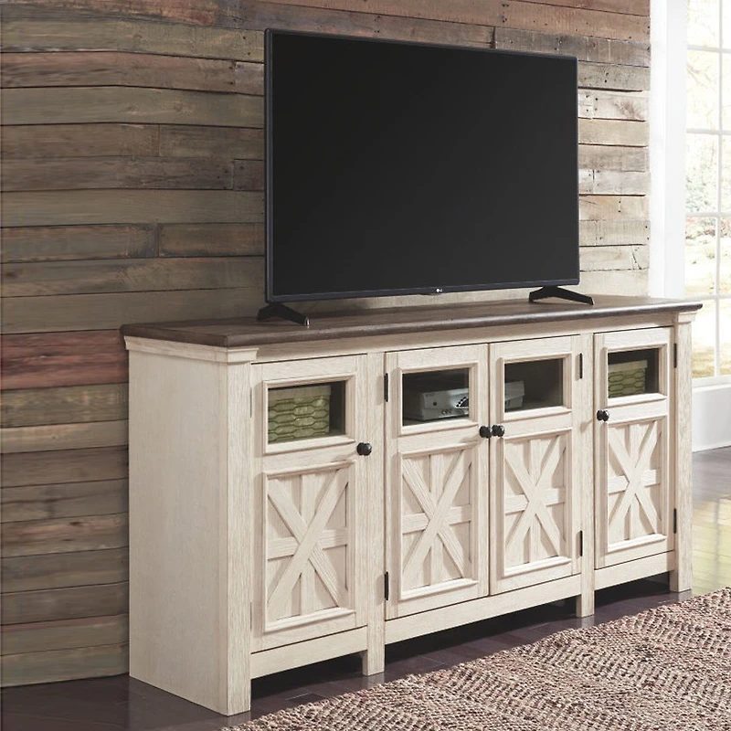 Signature Design by Ashley® Roanoke TV Stand