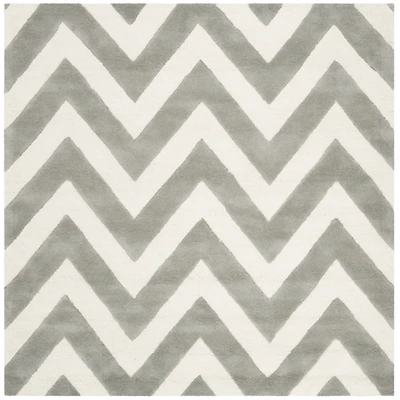 Safavieh Kids Collection Deborah Geometric Square Area Rug
