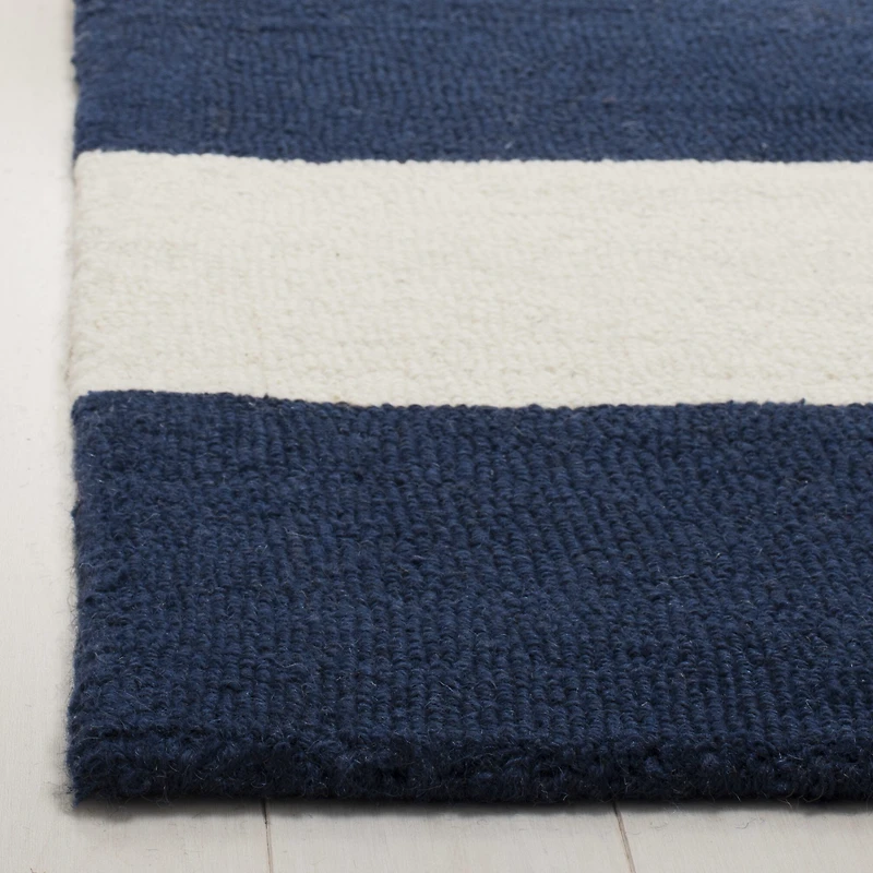 Safavieh Safavieh Kids Collection Abbot Geometric Runner Rug