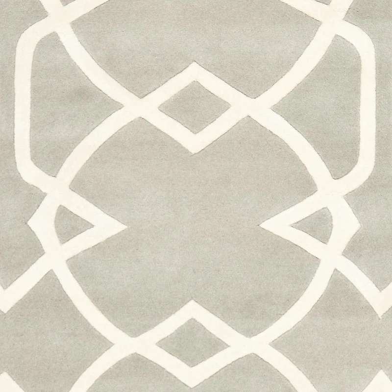 Safavieh Capri Collection Cindra Geometric Area Rug