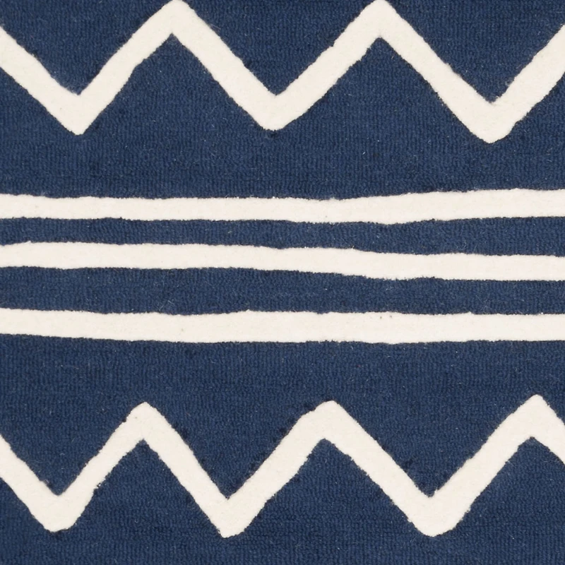 Safavieh Kids Collection Fion Geometric Square Area Rug