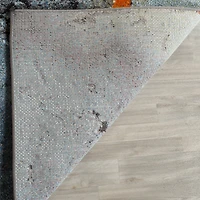 Safavieh Glacier Collection Kaelea Geometric Square Area Rug