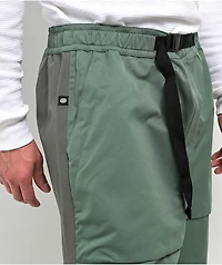 686 Ghost Green 10K Snowboard Pants