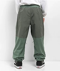 686 Ghost Green 10K Snowboard Pants