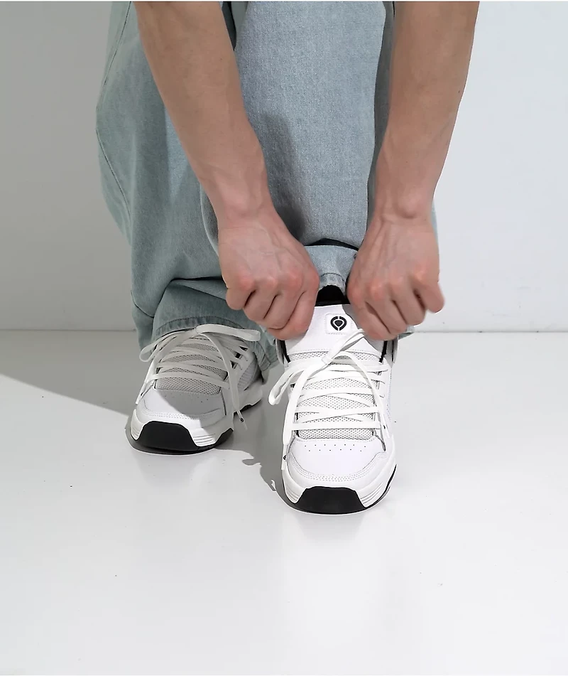 C1RCA Tave TT White & Black Skate Shoes