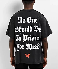 CLSCS No One Should Be Prison For Smoking Weed Black T-Shirt