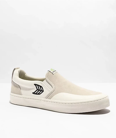 Cariuma Slip On Pro White & Vintage Skate Shoes