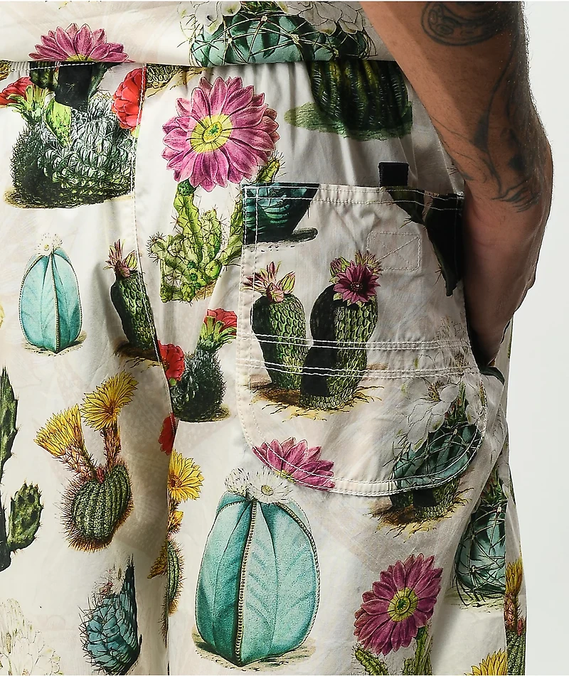 Converse Resort Sand Walk Shorts