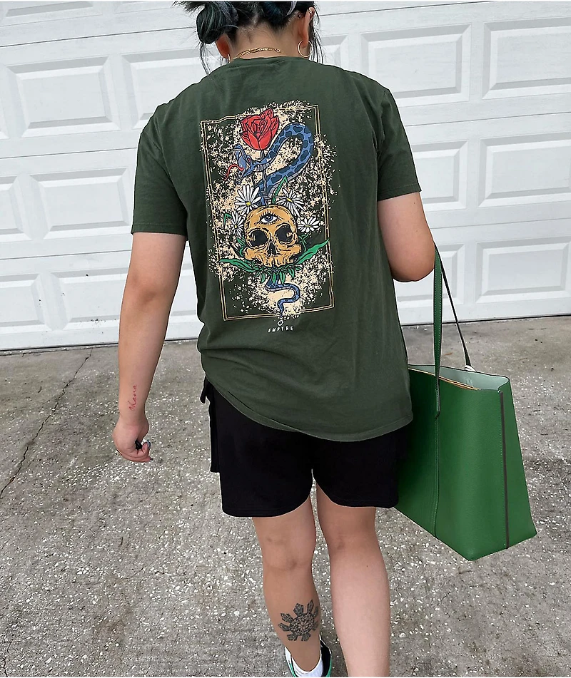 Empyre Laynie Skeleton Red Rose Green T-Shirt