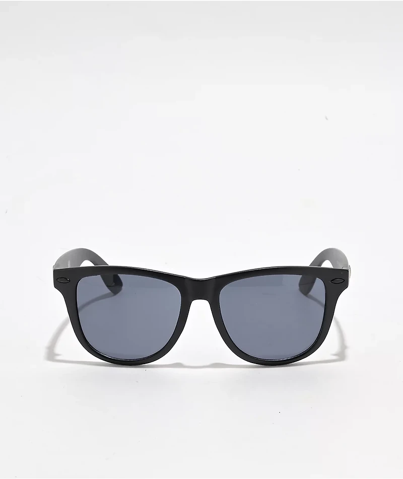 Empyre Quinn Branded Black Sunglasses