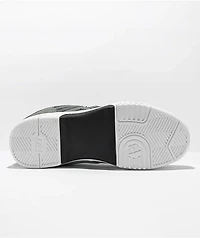 Epic Dash Grey Grind Shoes