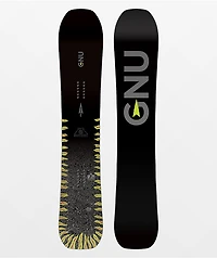 GNU Banked Country Snowboard 2024