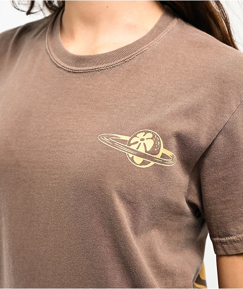 GRLSWIRL Alien Skate Brown T-Shirt